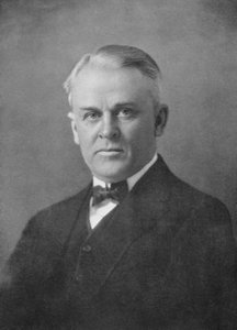 Robert Andrews Millikan, American physicist