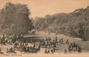 Rotten Row, London, c1900 by Unbekannt
