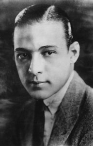 Rudolph Valentino, Italian actor