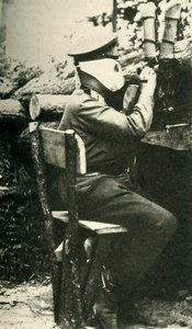 Russian Soldier Using a Periscope Rifle, First World War by Unbekannt