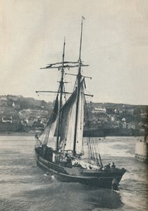 Sailing Into Newlyn Harbour, the Isabella, a two-masted Lancashire type schooner, 1937 by Unbekannt