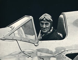 Sir Malcolm Campbell at the Wheel of Bluebird by Unbekannt