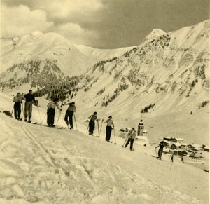 Skiing Lesson, Arlberg, Austria by Unbekannt
