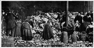 Sorting a Dust Heap at a County Council Depot, London by Unbekannt