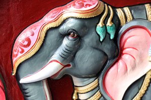 Elephant at Sri Vadapathira Kaliamman Hindu Temple by Unbekannt