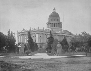 State Capitol, Sacramento, California by Unbekannt