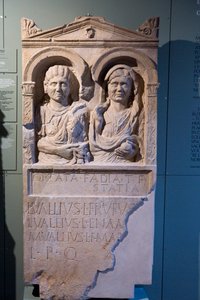 Stele