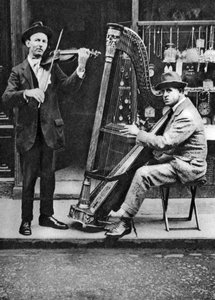 Street musicians, London