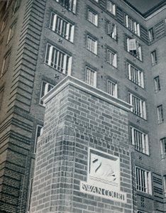 Swan Court, Chelsea by Unbekannt