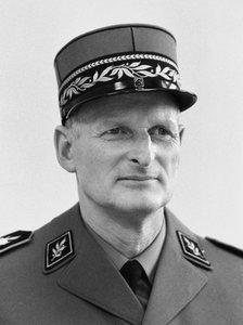 Switzerland Hans Senn Military