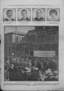 The Agonising Wait for the List of the Lost at Southampton, April 20, 1912 by Unbekannt