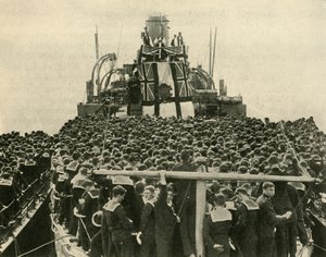 The Archbishop of York Visits British Sailors of the Royal Navy, First World War by Unbekannt