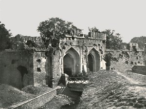 The Kashmiri Gate, Delhi, India by Unbekannt