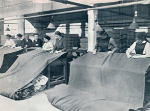 The Making of khaki: examining the finished cloth, c. 1914