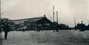 The Railway Station, Santiago by Unbekannt