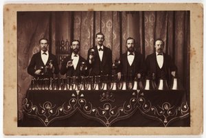 The Royal Hand Bell Ringers by Unbekannt