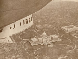 The US Airship Los Angeles in Flight over Washington by Unbekannt