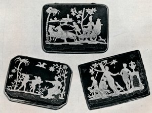 Three Pique Snuff-Boxes by Unbekannt
