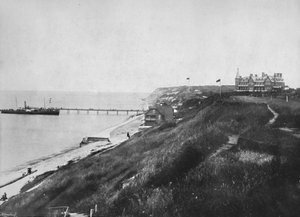 Totland Bay - An Excursion Steamer at the Pier by Unbekannt