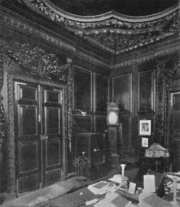 Vestry of St. Lawrence Jewry, with Carving by Grinling Gibbons by Unbekannt