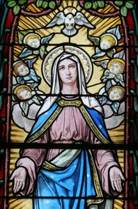 Virgin Mary, Le Chesnay, France by Unbekannt