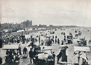 Weston-Super-Mare - A Summer Scene on the Sands by Unbekannt
