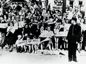 World War 2: Liberation of Paris by Unbekannt