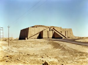 North-eastern facade of the ziggurat by Unbekannt Unbekannt