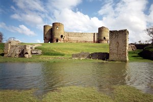 Rhuddlan Castle, Exterior View