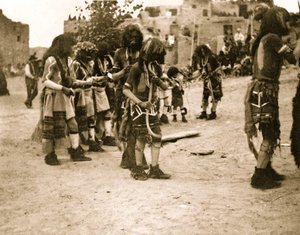 Carrying the Snakes 1900