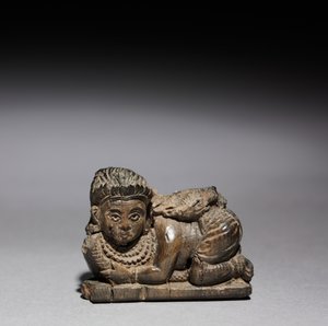 Figurine of a Crouching Woman, 900-800 BC by Unbekannt