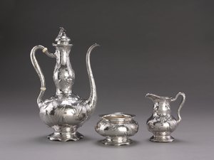 Martelé Coffee Service: Coffee Pot, c.1900-1910