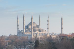 Panoramic view of the Blue Mosque shortly before sunset, Istanbul, Turkey by Unbekannter Künstler