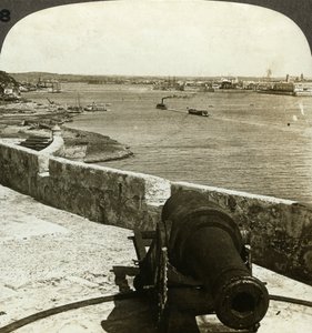 Cannon, Morro Castle, Havana, Cuba by Underwood and Underwood
