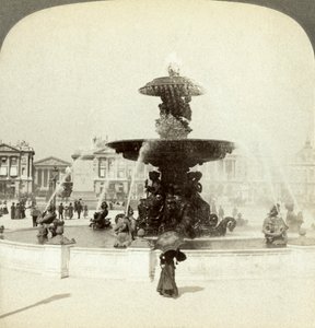 Fountain, Place de la Concorde, Paris, France