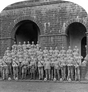 H Company, Royal Warwickshire Regiment, Belgaum, India by Underwood and Underwood