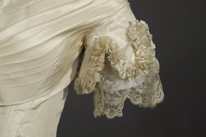 Bridesmaid dress by Unknown artist