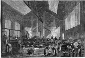 Glass sorting workshop, rue de Crimee in Paris. Engraving in 
