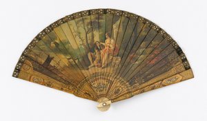 Brisé Fan and Case