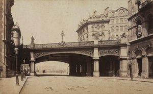 The Holborn Viaduct, London by Unknown photographer