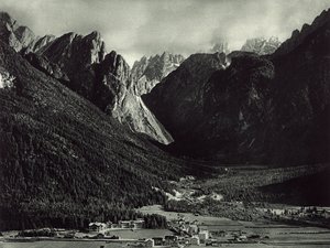 The town of Dobbiaco in the Dolomites