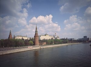 The Grand Kremlin Palace at the Moskva River