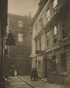 In Devereux Court, Full of Eighteenth-Century Associations