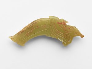 Pendant in the form of a bird by Western Zhou Dynasty Chinese School