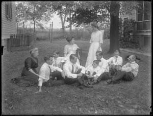 McGovern Family, Creston Avenue, Bronx, c.1911