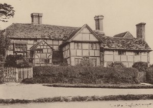 At North Chapel, North Street, Horsham, Sussex