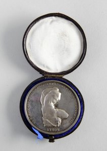 R.A. medal awarded to George Frampton 10.12.1884 for the best model of a figure