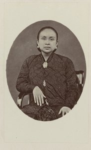 Wife of Ratoe of Pakoe Boewono IX, Susuhunan of Surakarta