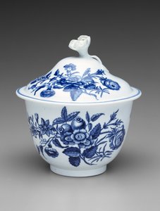 Covered Sugar Bowl by Worcester Porcelain Manufactory