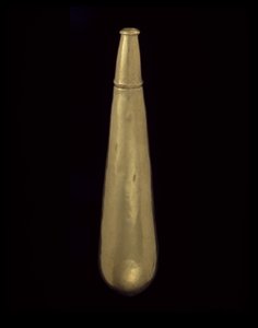 Tear-Shaped Coca Flask by civilization Quimbaya